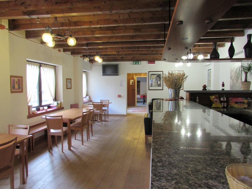 Casa Alpina Don Guanella Bed and Breakfast Macugnaga Εξωτερικό φωτογραφία
